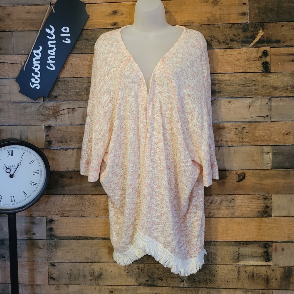 SALE-Hem & Thread boho pastel knitted fringed kimono size medium